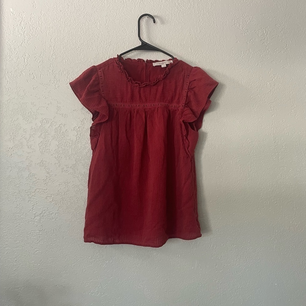 LOFT maroon peasant top